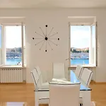 Eden Penthouse Apartman *