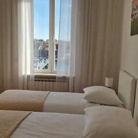 Eden Penthouse דירה