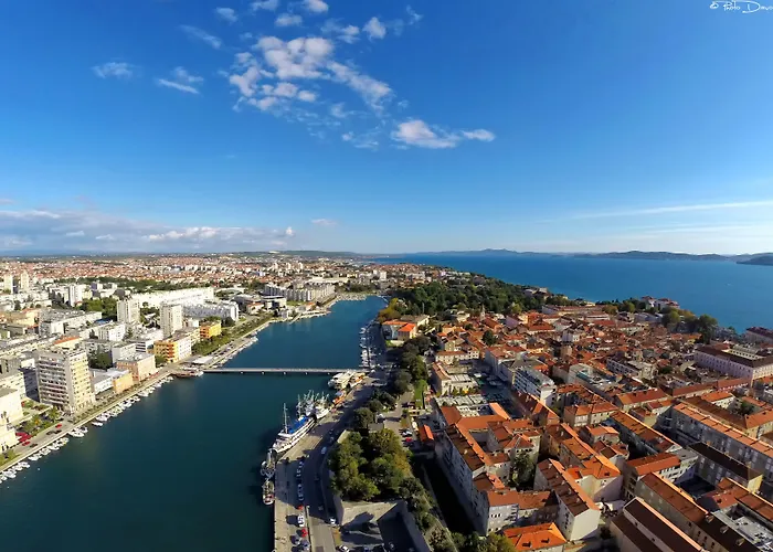 Eden Penthouse Apartman *